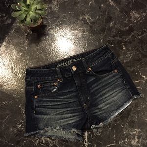 American Eagle Outfiters Hi-Rise Festival Shorts